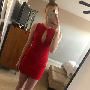 Red Tobi Mini with Keyhole Chest